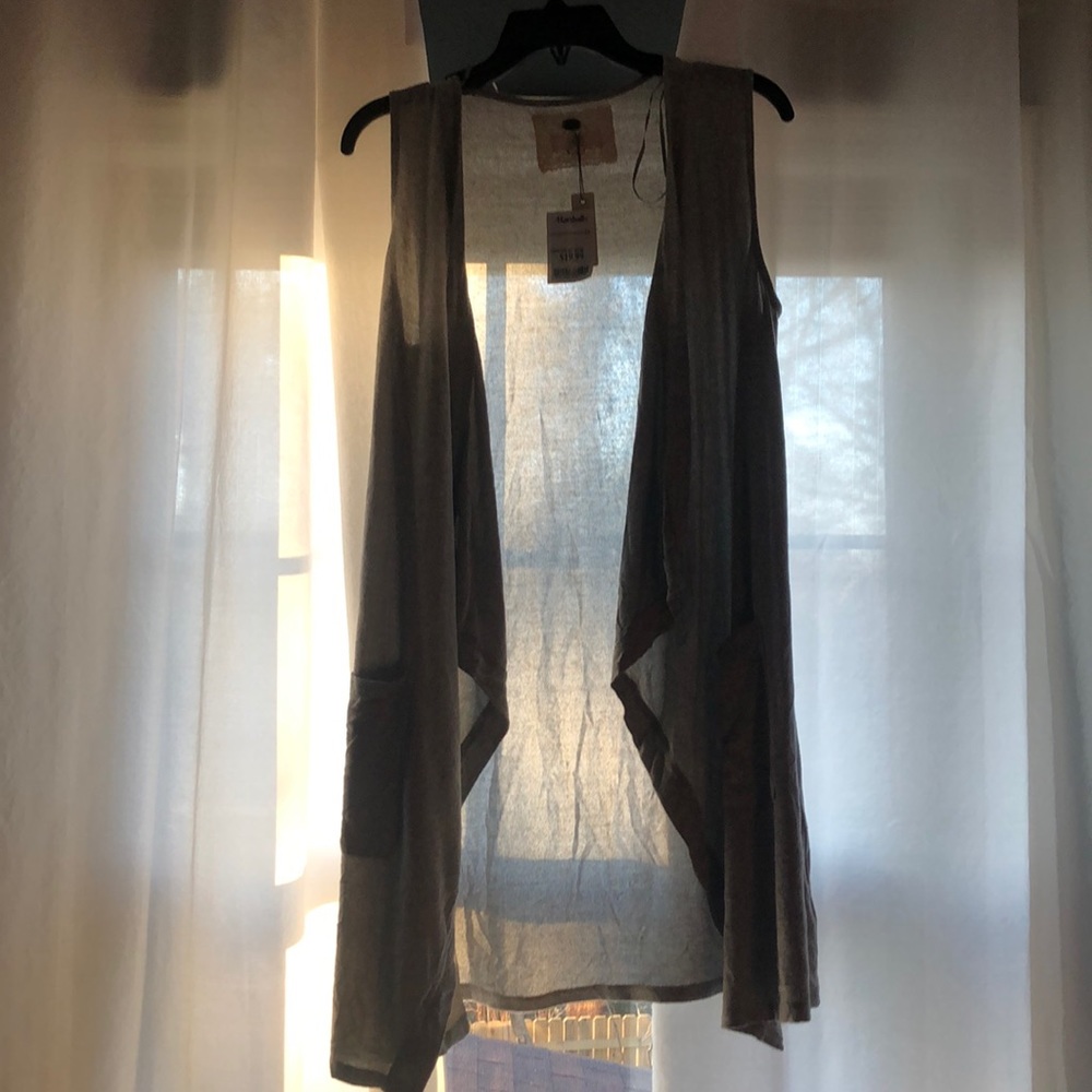 Marshals Sleeveless Cardigan
